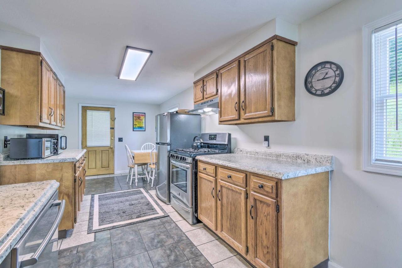 Watkins Glen Lakeview Cottage With Waterfall! Εξωτερικό φωτογραφία