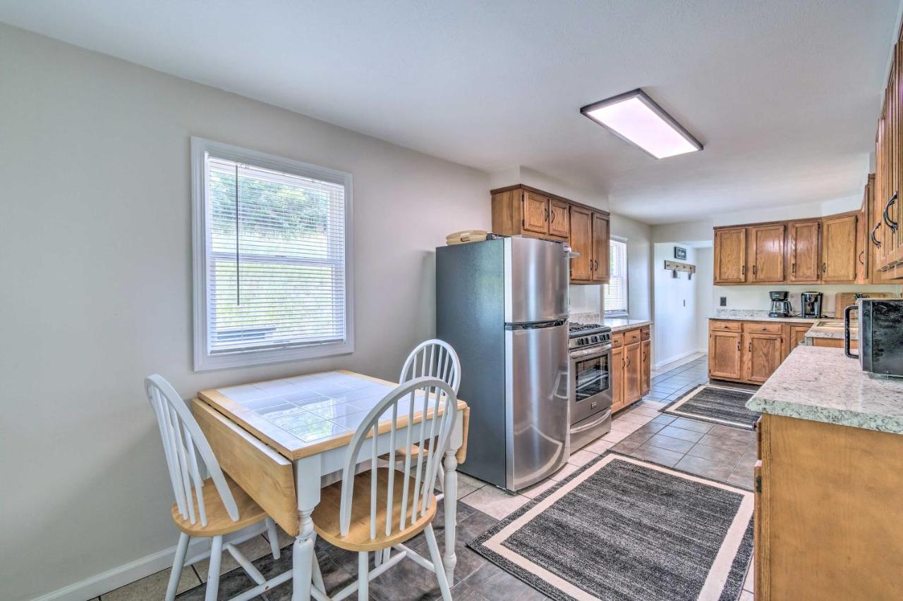 Watkins Glen Lakeview Cottage With Waterfall! Εξωτερικό φωτογραφία